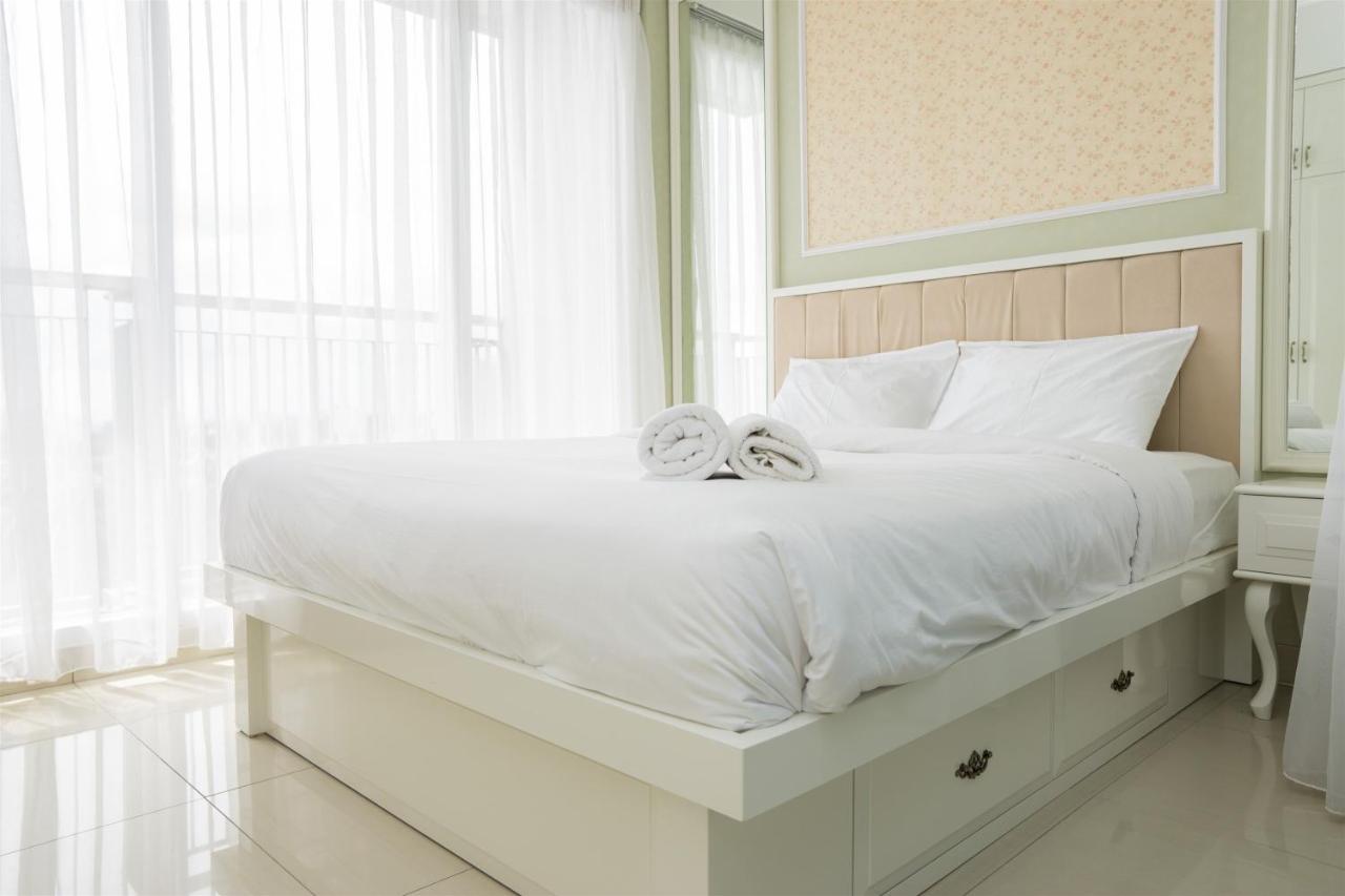 Spacious 1Br Dago Suites Apartment By Travelio 반둥 외부 사진