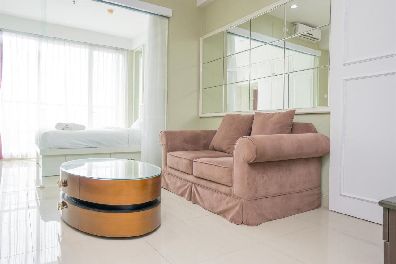 Spacious 1Br Dago Suites Apartment By Travelio 반둥 외부 사진